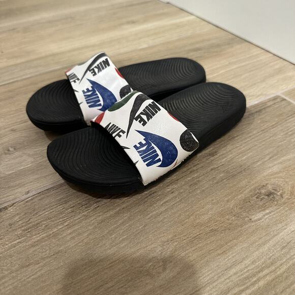 Nike Kids Colorful Slides - Picture 7 of 8